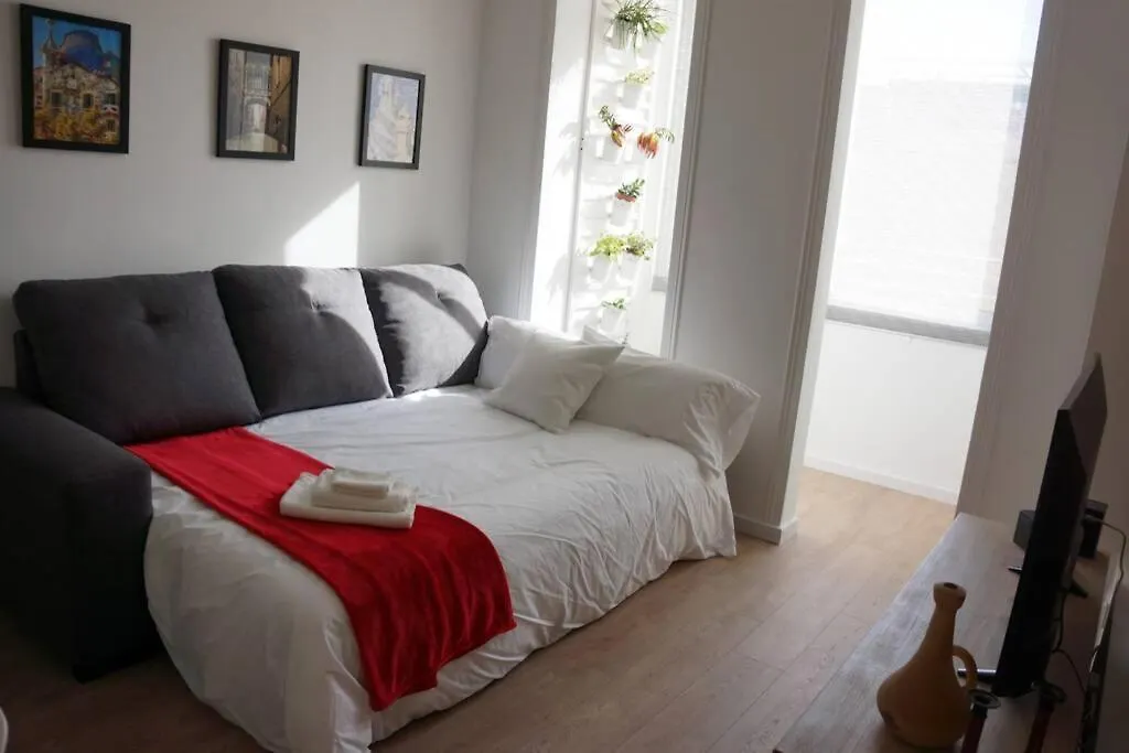 Barcelona Industrial Style Apartment L'Hospitalet de Llobregat