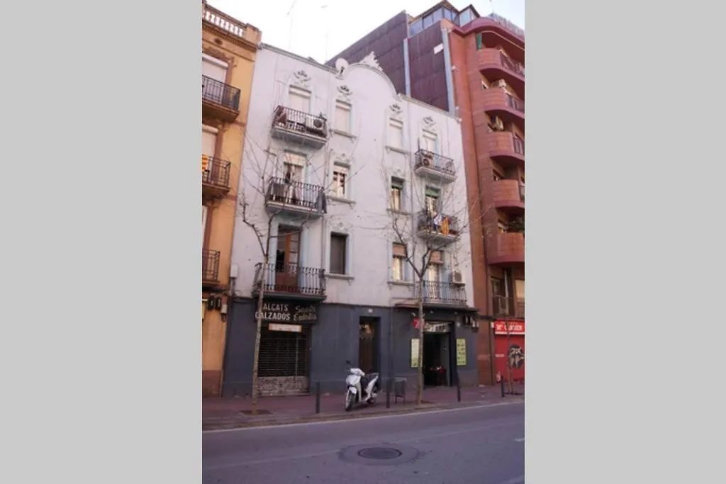 Barcelona Industrial Style Apartment L'Hospitalet de Llobregat